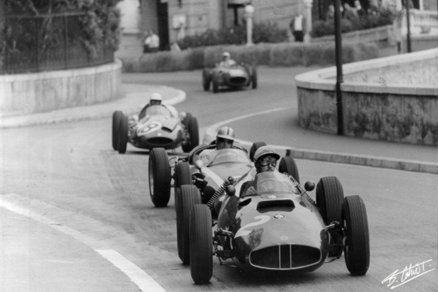 Bonnier-Brabham_1960_Monaco_01_BC.jpg