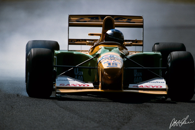 Schumacher_1992_Japan_01_PHC.jpg