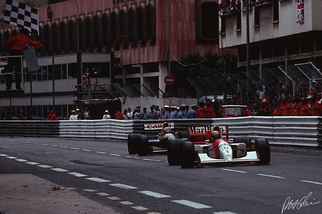 Senna-Mansell_1992_Monaco_01_PHC.jpg