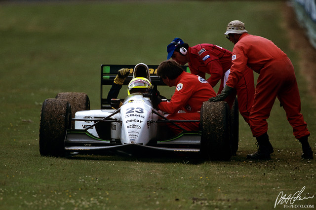 Fittipaldi_1993_England_01_PHC.jpg