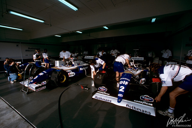 Williams-Atmosphere_1994_Portugal_01_PHC.jpg