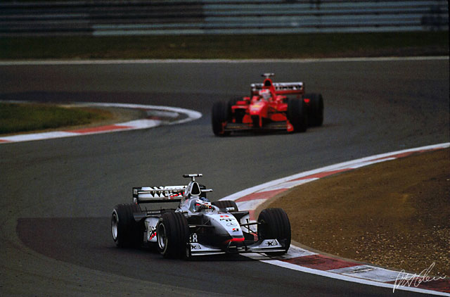 Hakkinen-Schumacher_1998_Nurburgring_01_PHC.jpg