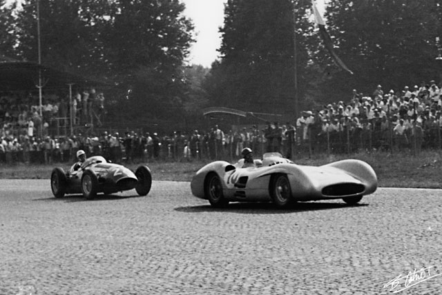 Fangio_1954_Italy_01_BC.jpg