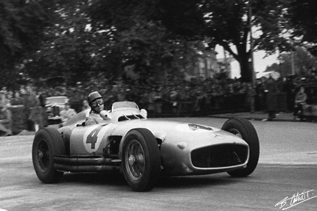 Fangio_1954_Switzerland_01_BC.jpg