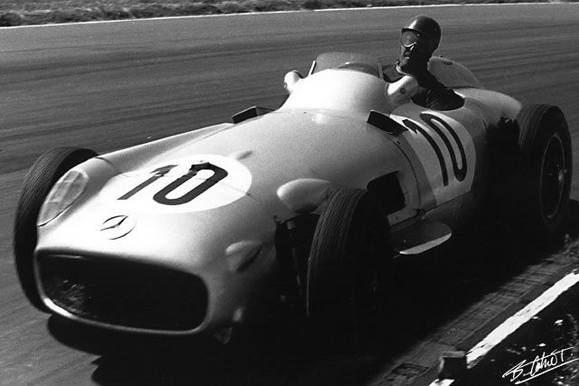 Fangio_1955_England_01_BC.jpg