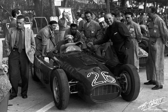 Ascari_1955_Monaco_03_BC.jpg