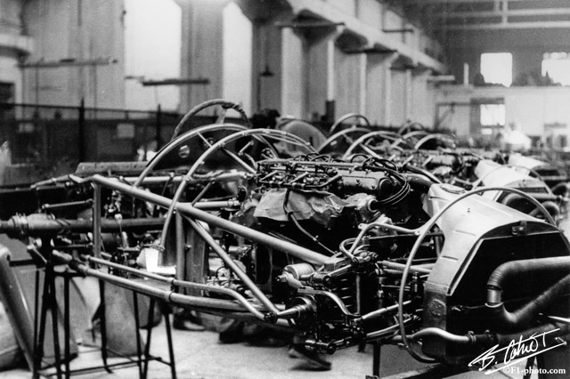 Maserati-Factory_1956_Modena_01_BC.jpg
