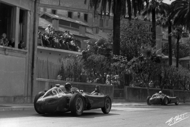 Fangio_1956_Monaco_04_BC.jpg