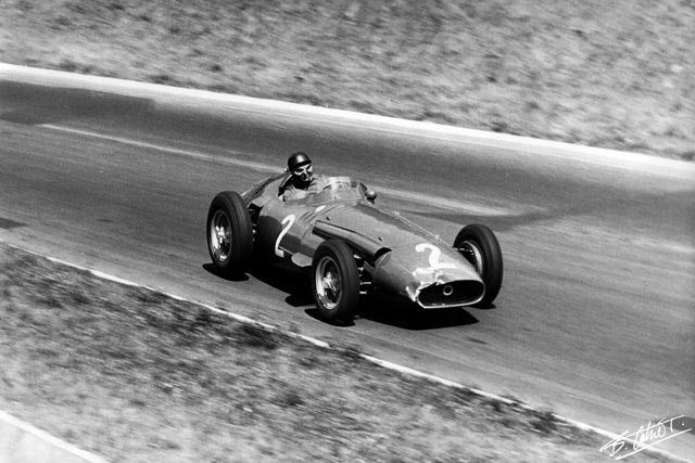 Fangio_1957_France_01_BC.jpg