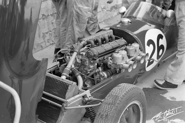 Lotus12_1958_Monaco_02_BC.jpg