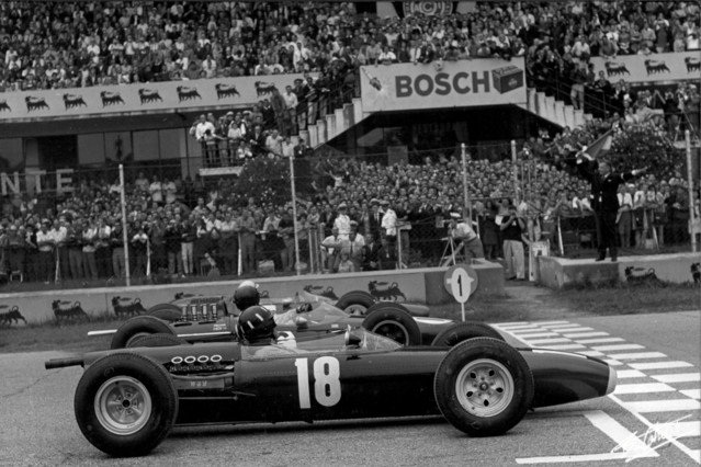 Hill-G-Gurney-Surtees_1964_Italy_01_BC.jpg