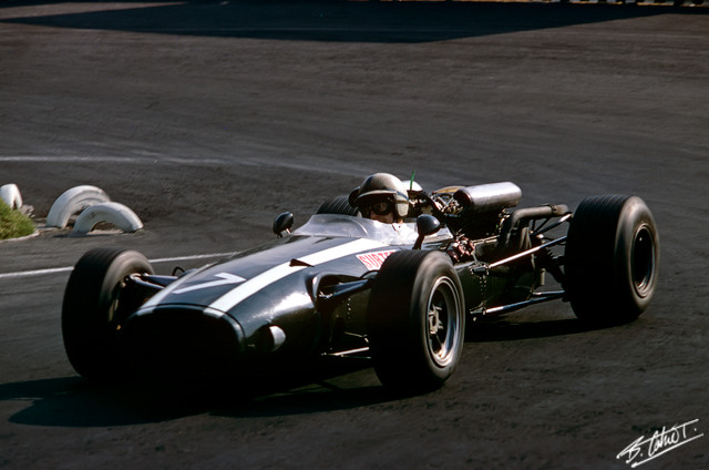 Surtees_1966_Mexico_01_BC.jpg