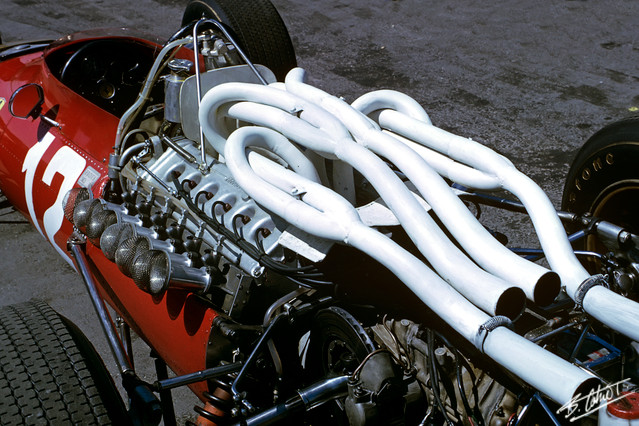 Engine-Ferrari_1967_Mexico_01_BC.jpg