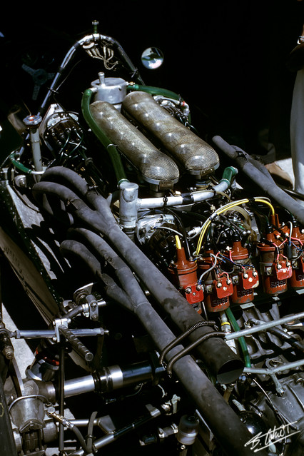 Engine-Maserati_1967_Mexico_01_BC.jpg