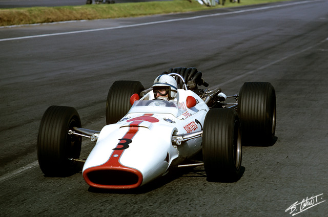 Surtees_1967_Mexico_03_BC.jpg