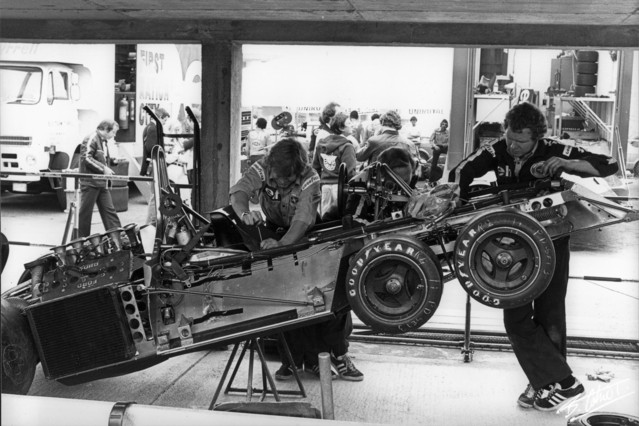 Tyrrell-six-wheel_1976_Monaco_01_BC.jpg