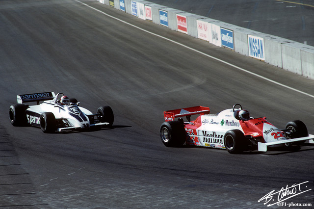 Andretti-Piquet_1981_LasVegas_01_BC.jpg