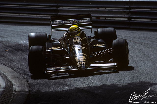 Senna_1985_Monaco_03_PHC.jpg