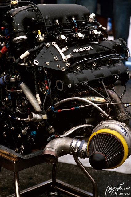 Engine-Honda_1986_Italy_01_PHC.jpg