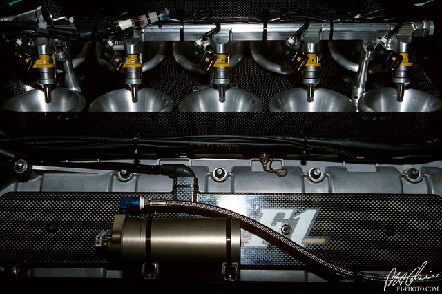 Engine-Renault_1993_South-Africa_01_PHC.jpg