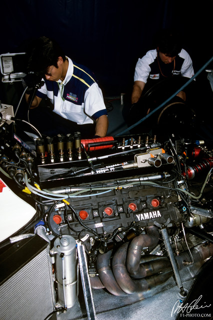 Engine-Yamaha_1994_England_01_PHC.jpg