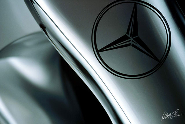 Mercedes_1997_Australia_01_PHC.jpg