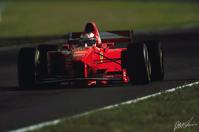 Schumacher_1997_France_03_PHC.jpg