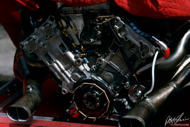 Engine-Ferrari_1997_Imola_01_PHC.jpg