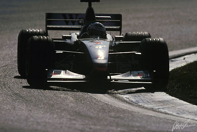 Coulthard_1998_Spain_01_PHC.jpg