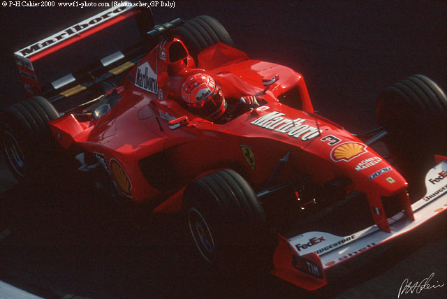 Schumacher_2000_Italy_03_PHC.jpg