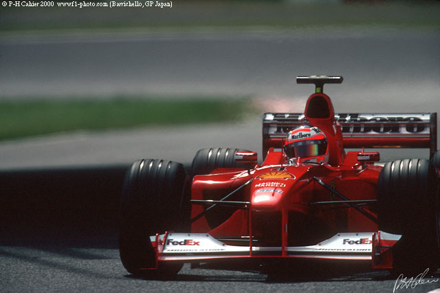 Barrichello_2000_Japan_01_PHC.jpg