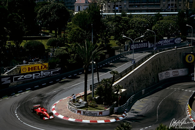 Schumacher_2001_Monaco_05_PHC.jpg