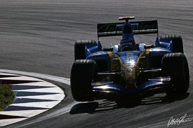 Alonso_2005_Nurburgring_03_PHC.jpg