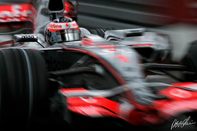 Alonso_2007_Nurburgring_03_PHC.jpg