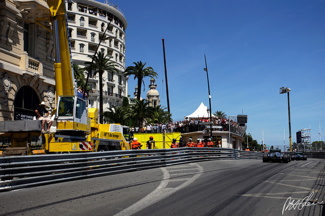 Rosberg-Schumacher_2011_Monaco_01_PHC.jpg