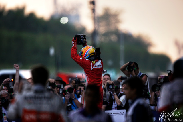 Alonso-Finish_2012_Malaysia_01_PHC.jpg