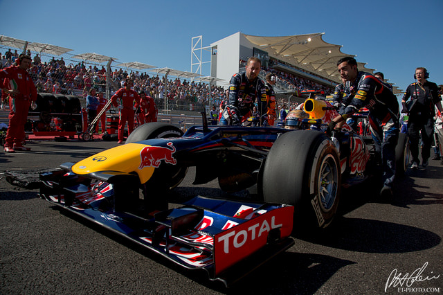 Vettel_2012_USA_14_PHC.jpg