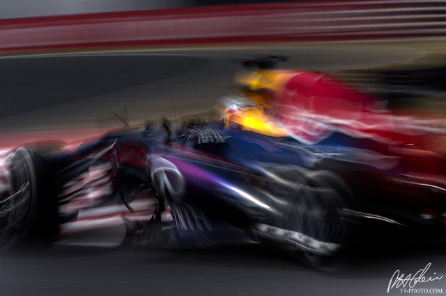 Vettel_2013_Hungary_07_PHC.jpg