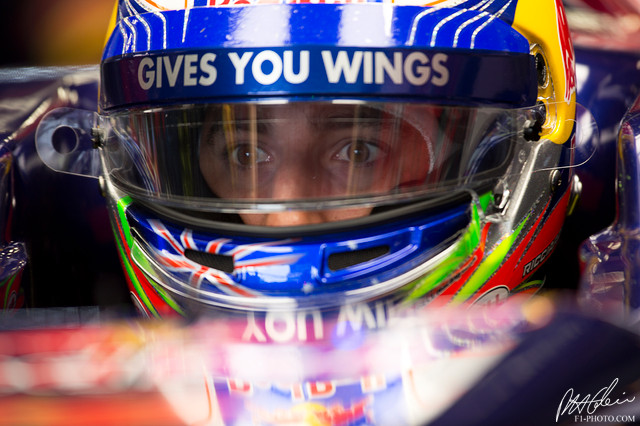 Ricciardo_2013_Spain_03_PHC.jpg