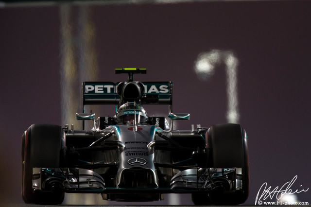 Rosberg_2014_AbuDhabi_03_PHC.jpg