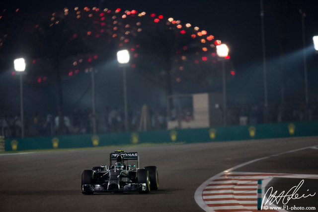 Rosberg_2014_AbuDhabi_15_PHC.jpg