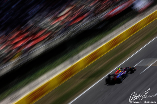 Ricciardo_2014_Spain_10_PHC.jpg