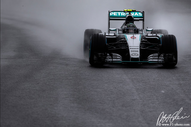 Rosberg_2015_Japan_02_PHC.jpg