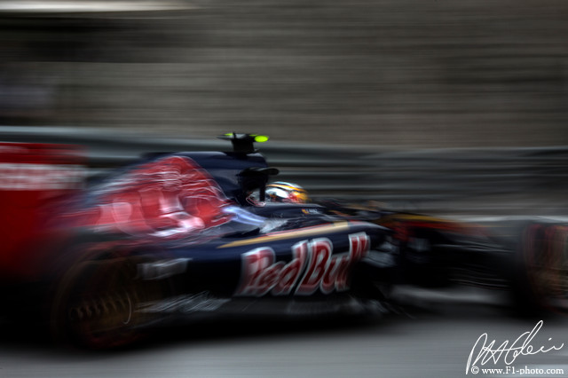 Sainz_2015_Monaco_07_PHC.jpg