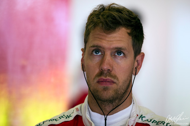 Vettel_2016_Spain_02_PHC.jpg