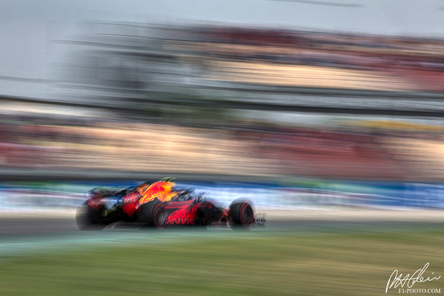 Verstappen_2018_Spain_05_PHC.jpg